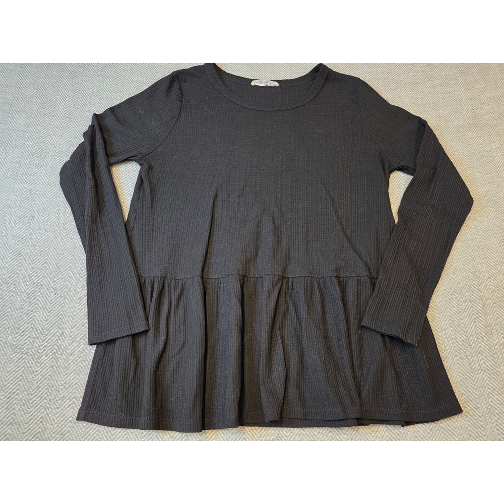 Caution To The Wind Babydoll Top Women's Medium Black Ribbed Peplum Long Sleeve